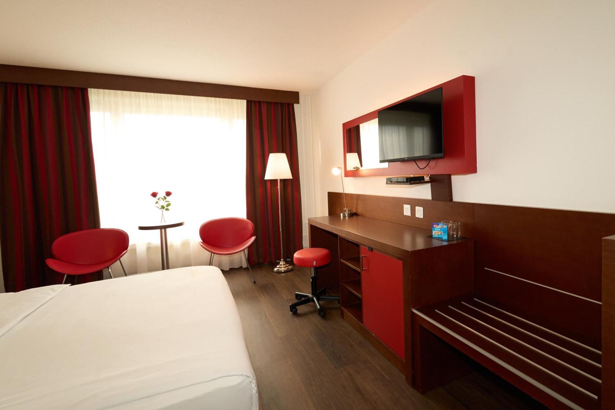 Conti 4*